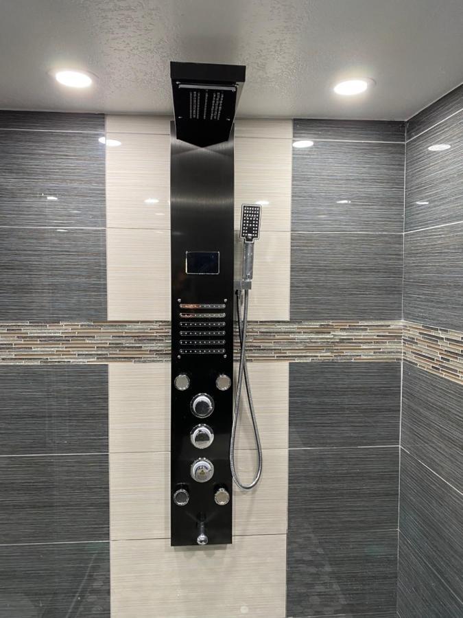 Budget Inn Ла-Пуэнте Экстерьер фото