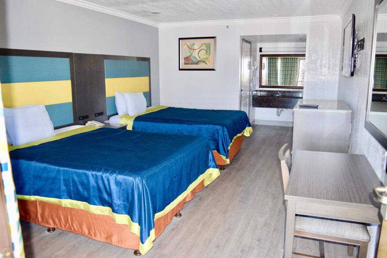 Budget Inn Ла-Пуэнте Экстерьер фото